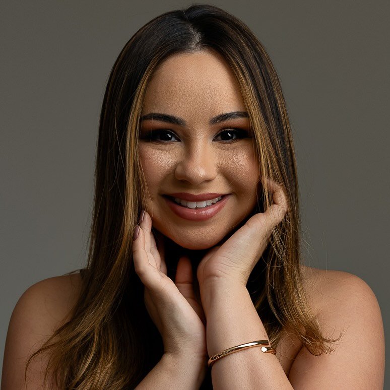 Dra. Taynara Fernandes — retrato profissional